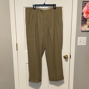 Claiborne Tan Slacks Pleated 38/29 318